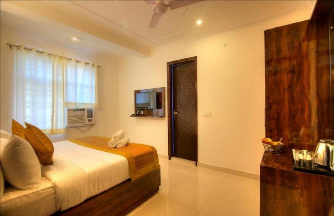 Hotel Ark Avalon- Delhi International Airport Yeni Delhi Dış mekan fotoğraf